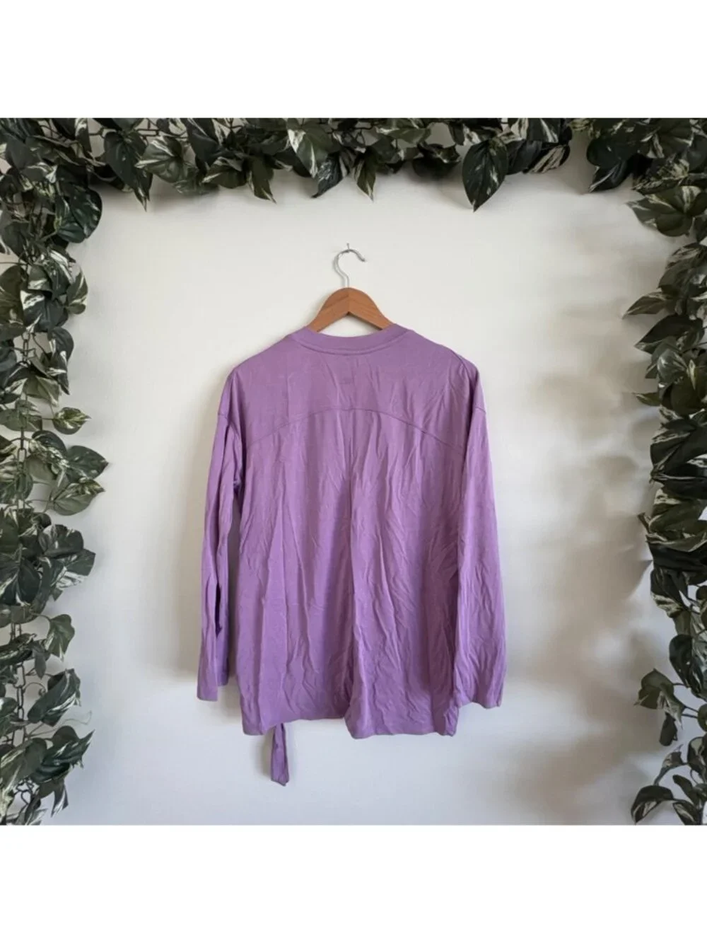 Lululemon Athletic Side Cinch Long Sleeve Crewneck Shirt Purple Women’s Sz 4